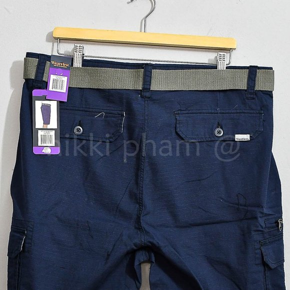 New with tags Wear First Men's Belted Cargo Shorts in NAVY - Picture 9 of 9